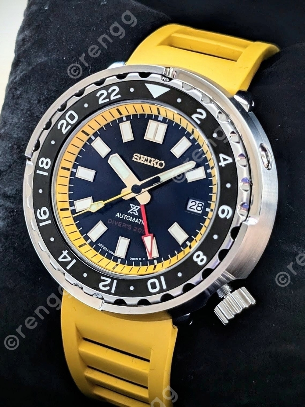 Seiko Prospex Automatic Diver GMT Tuna Canned Watch - Black Yellow 47mm Sapphire